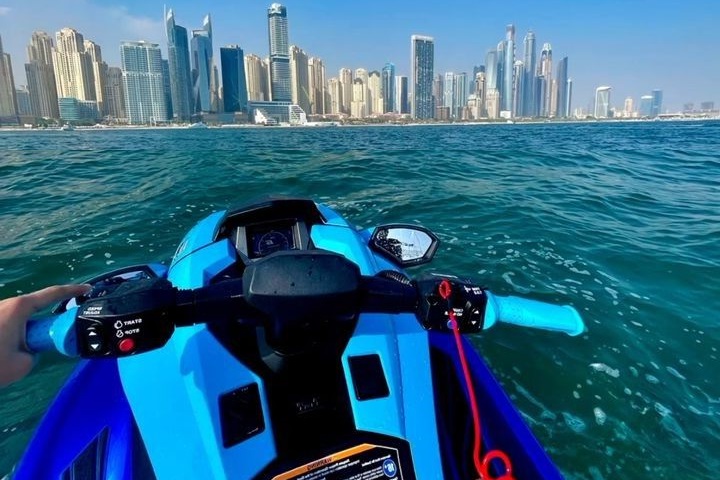 Jet Ski Rides in Dubai UAE
